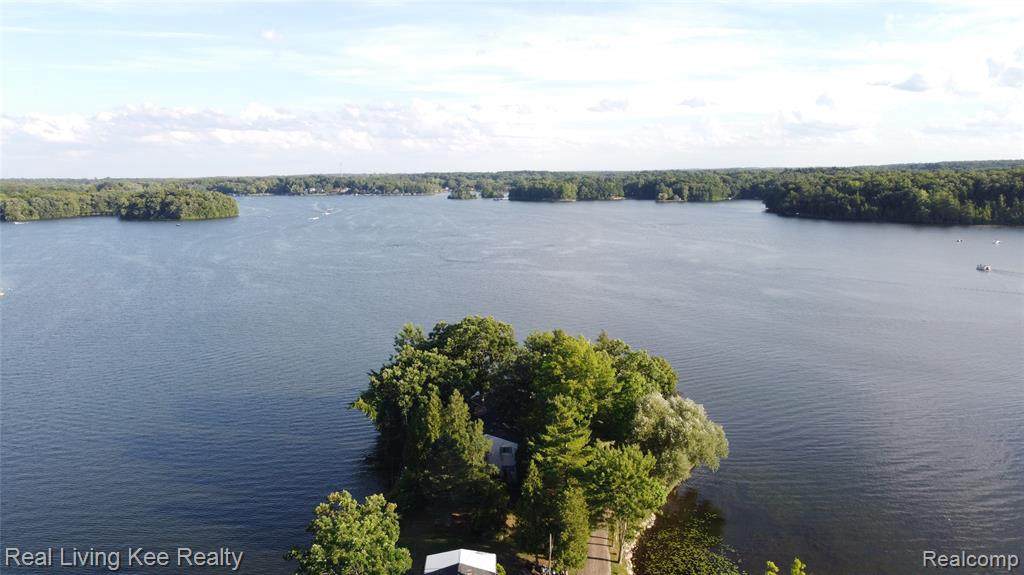 500 Deerpointe - Photo 1
