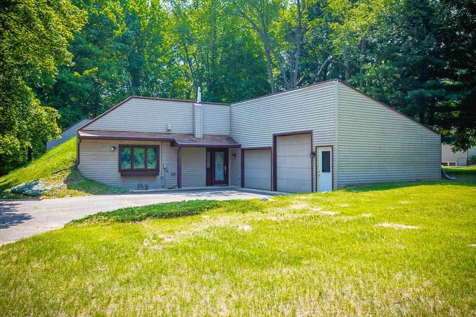 1001 Dearing Rd - Photo 1