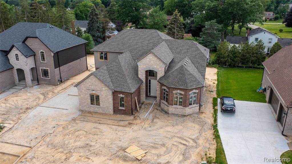 54141 Deadwood Lane - Photo 1
