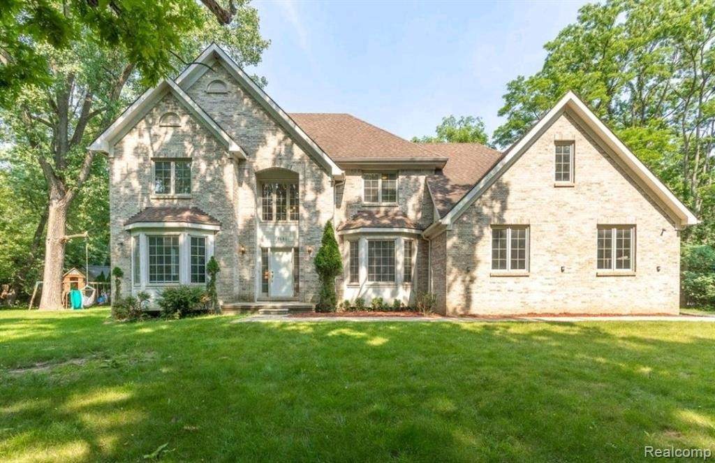 5681 Halsted Rd - Photo 1