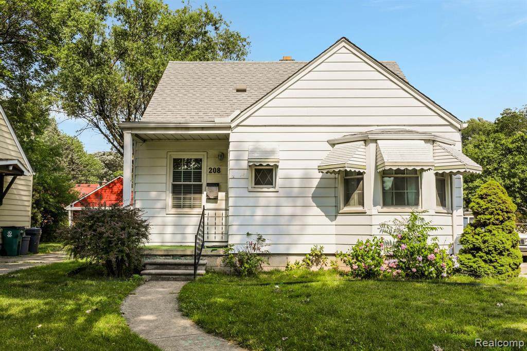 208 Rembrandt Ave - Photo 1