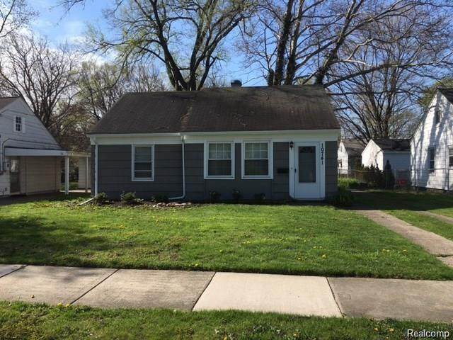 10741 Troy St - Photo 1