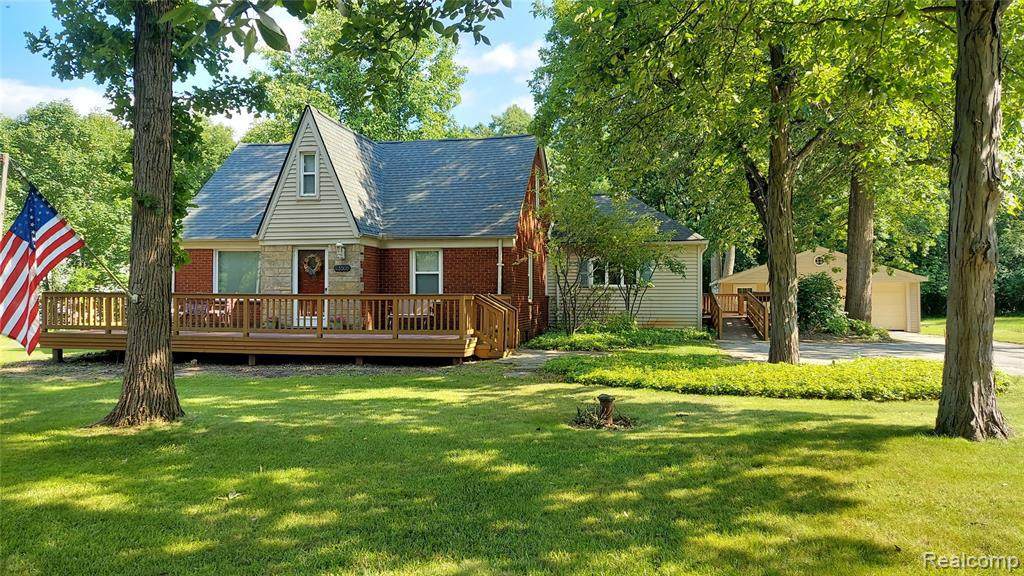 25505 Farmbrook Rd - Photo 1