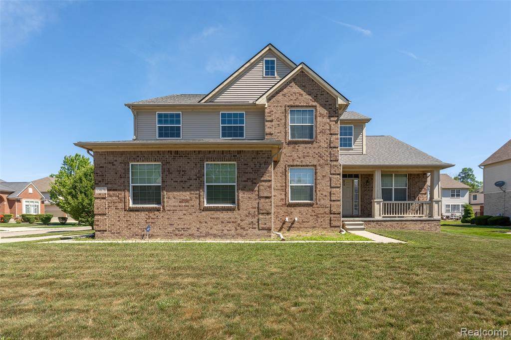 13878 Basswood Circle N - Photo 1