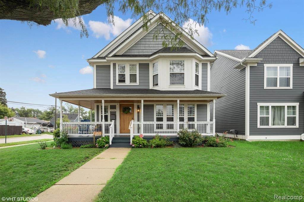 2340 Hamata St - Photo 1
