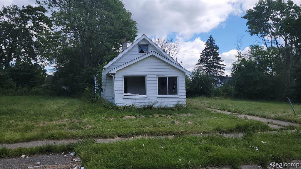 17180 Ferguson St - Photo 1