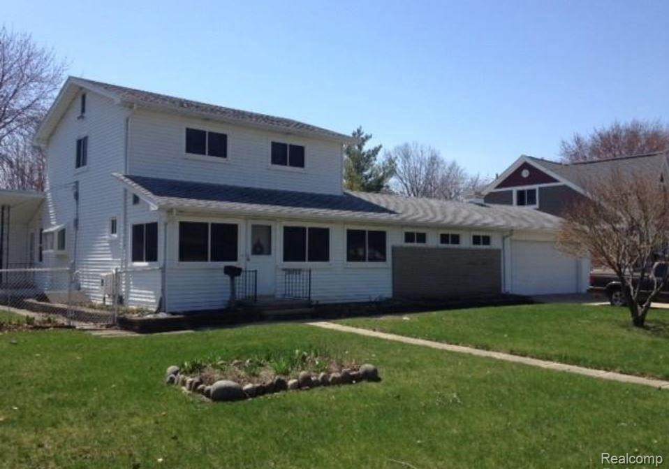 22222 Evergreen St - Photo 1
