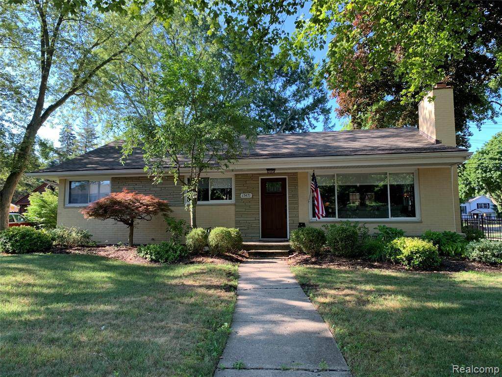 17471 14 MILE RD - Photo 1