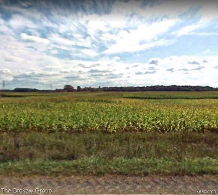 000 Richfield Rd N - Photo 1