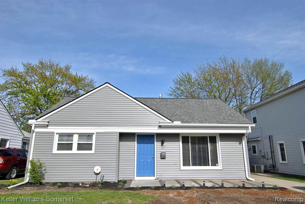 27 Manitou Ave - Photo 1