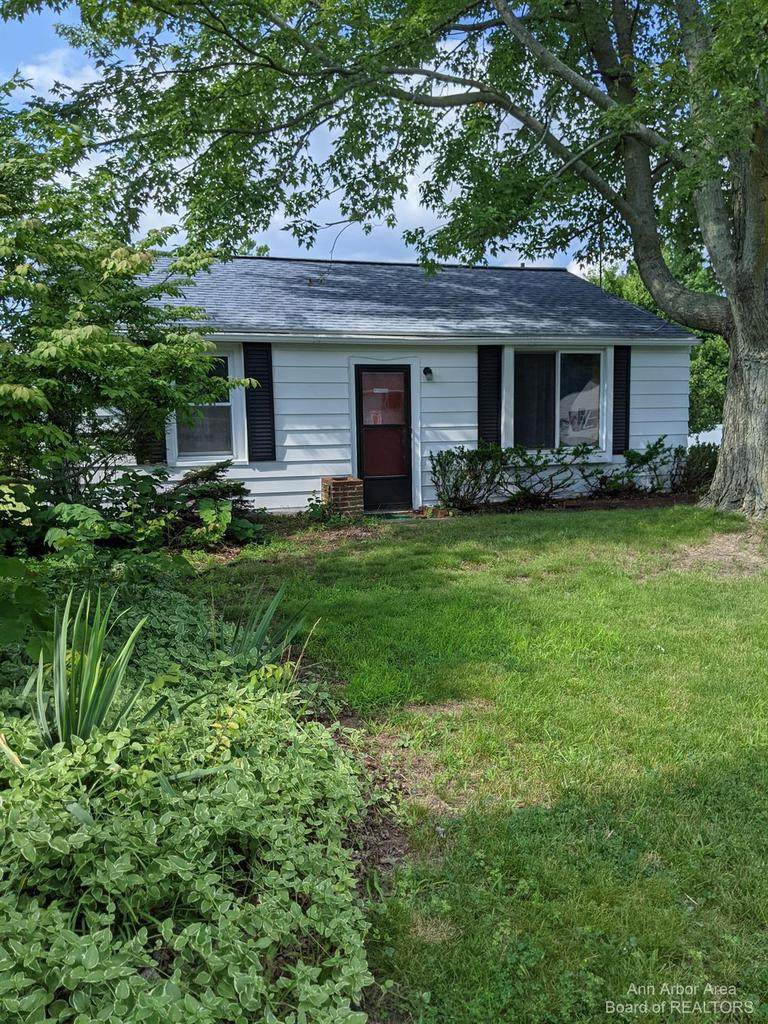 4204 Leah St - Photo 1