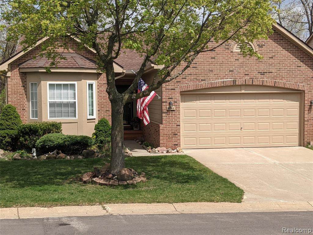 30764 Tanglewood - Photo 1