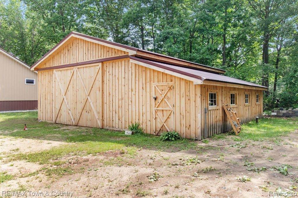 4273 Chappel Dr - Photo 1