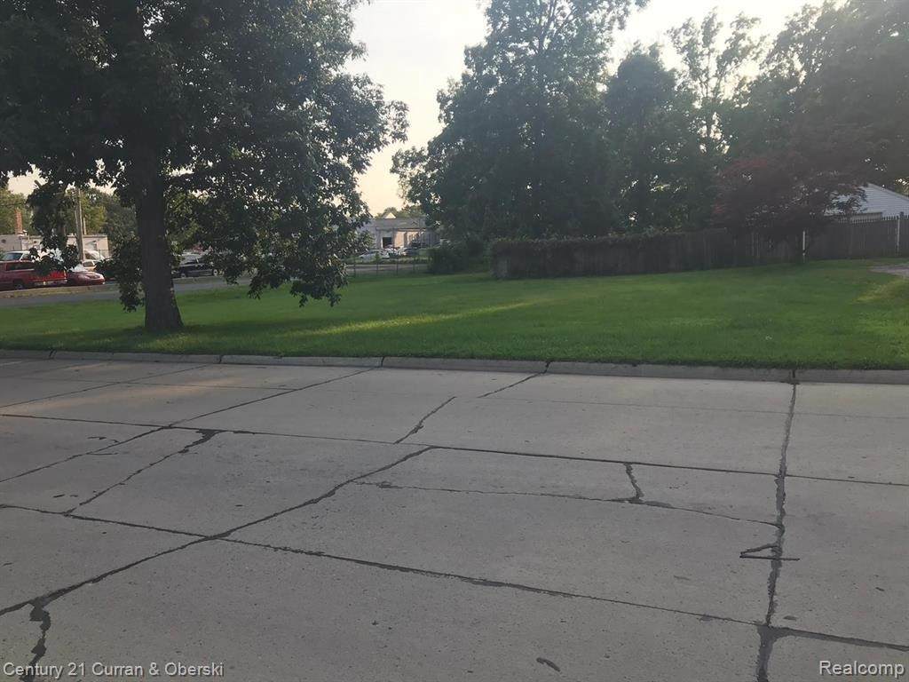 5689 Brandt (Parcel B) St - Photo 1