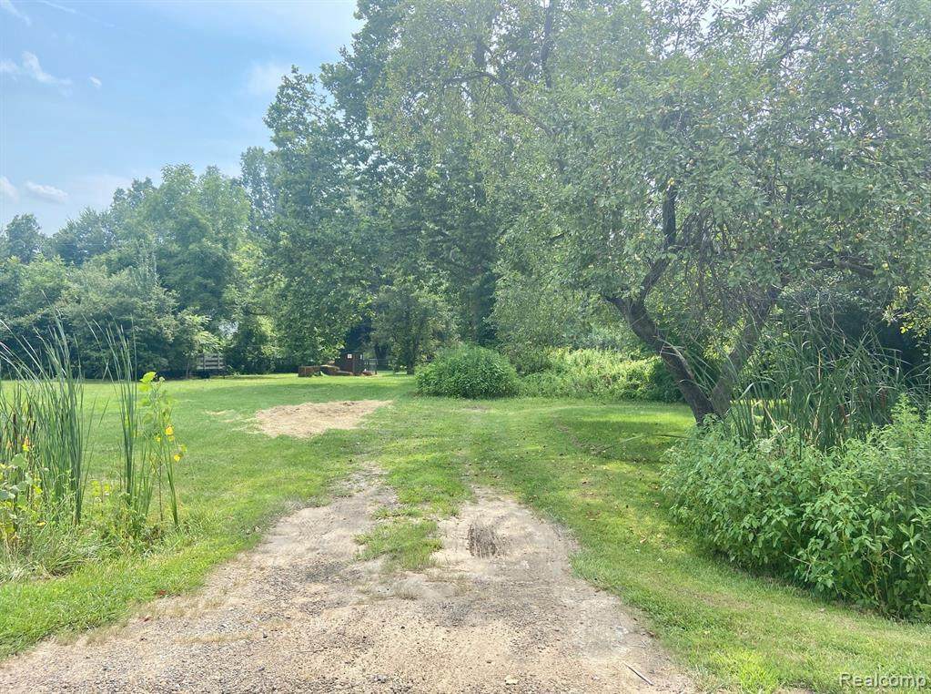22160 Bell Rd - Photo 1