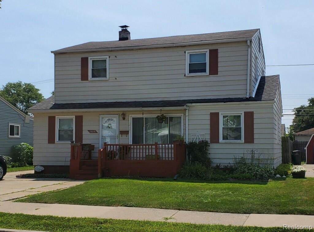 23020 Avon St - Photo 1