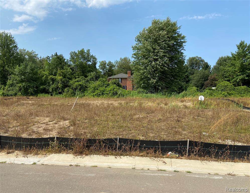 37050 White Tail Crt - Photo 1