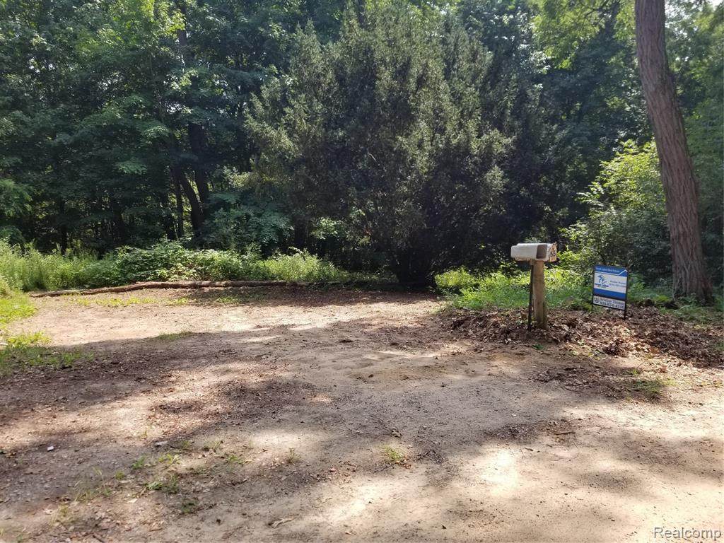 65 South Elm Grove Road - Photo 1