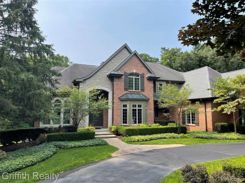 5490 Fieldstone Crt - Photo 1