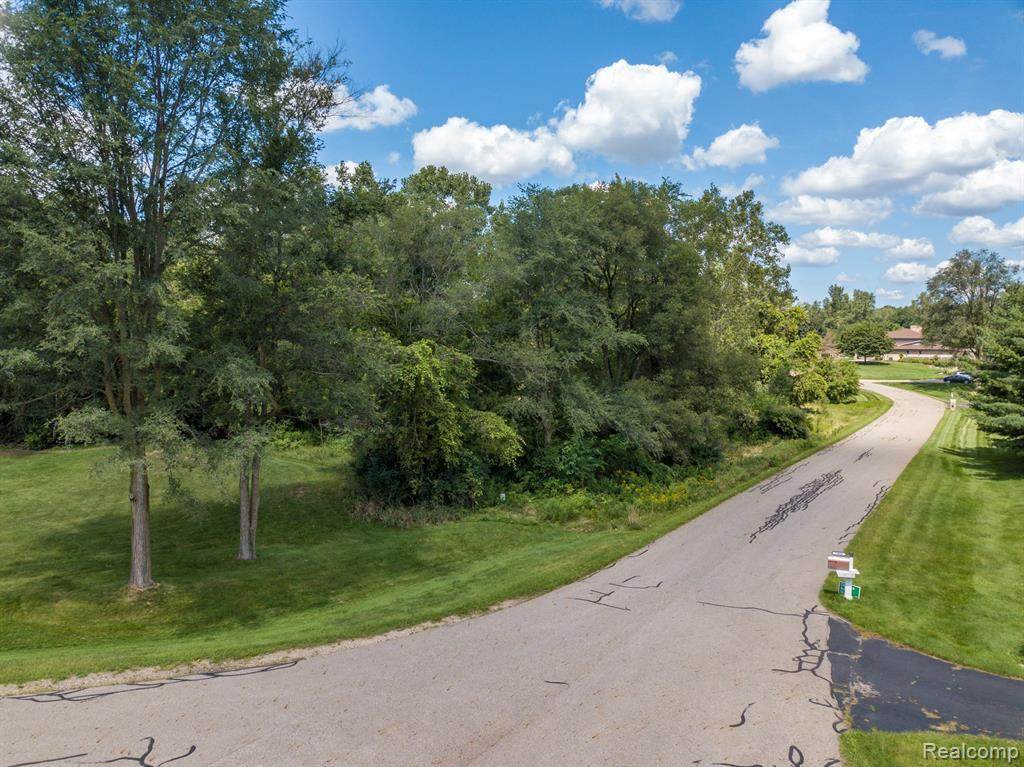 1089 Trails End - Photo 1