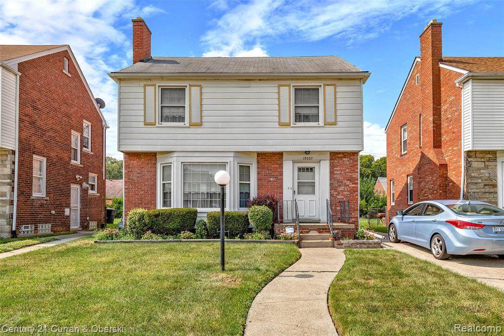 19337 Washburn St - Photo 1