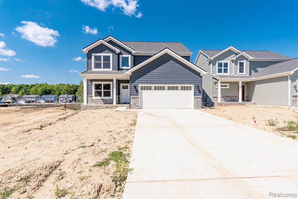 4496 Oak St - Photo 1
