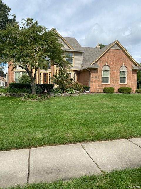 7188 White Oak Dr - Photo 1