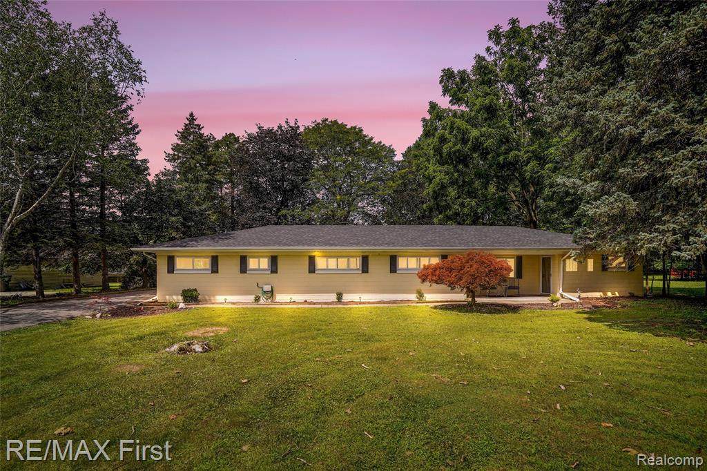 4101 Forsyth Dr - Photo 1
