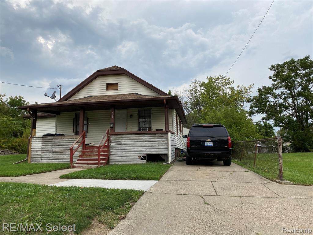 755 Wager Ave - Photo 1
