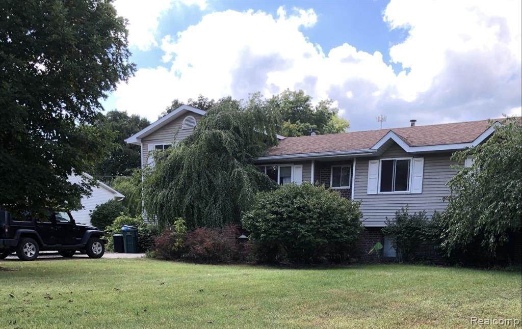 2323 Sandpiper - Photo 1