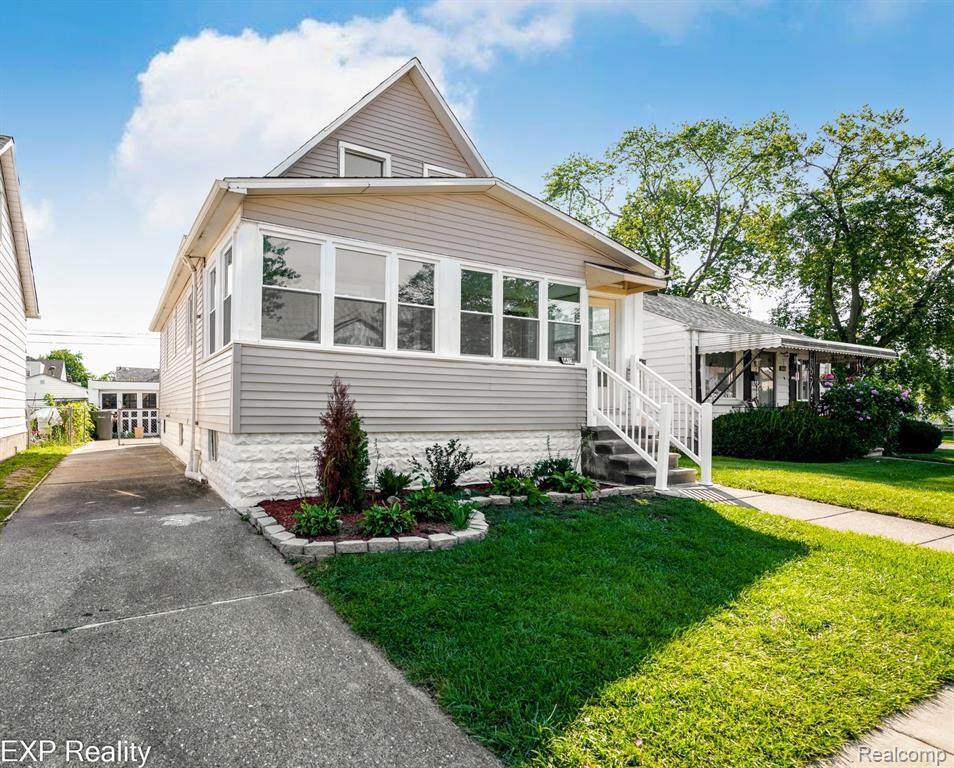 6412 Kendal St - Photo 1