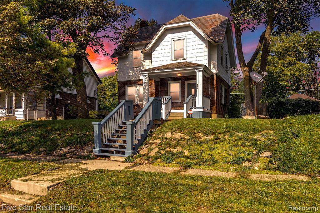 772 Chevrolet Ave - Photo 1