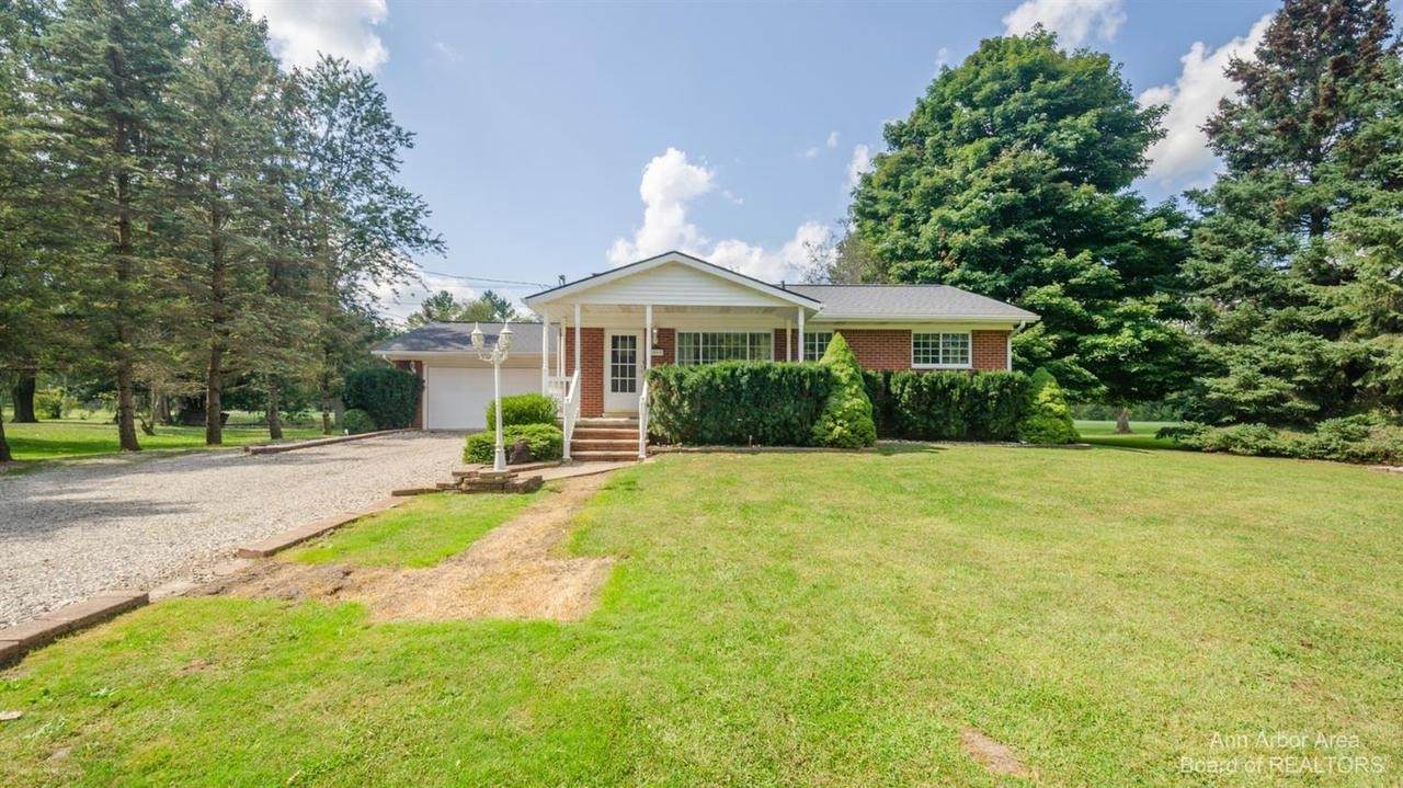 6099 Earhart Rd - Photo 1