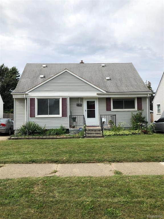 21805 Cyman Ave - Photo 1
