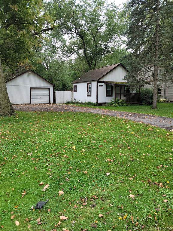 33857 Orangelawn St - Photo 1
