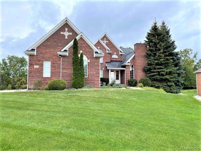 17041 Kings Fairway Ln - Photo 1