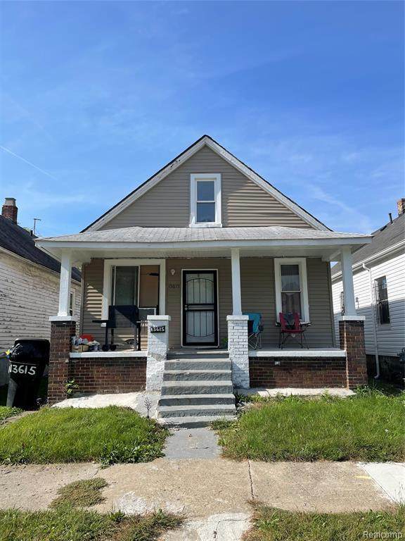 13615 Justine St - Photo 1