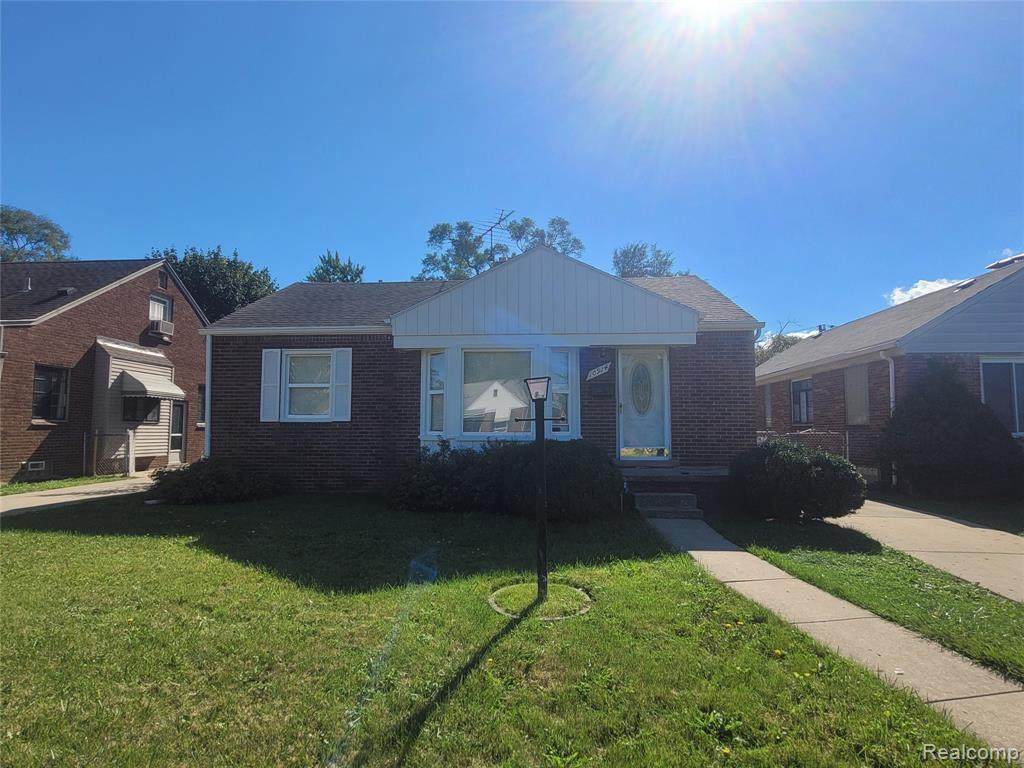 10914 Beaconsfield St - Photo 1