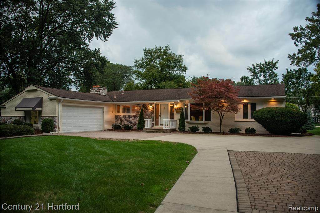 3023 Middlebury Ln - Photo 1