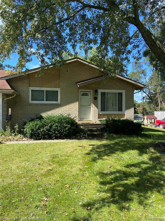 811 Manor Dr - Photo 1