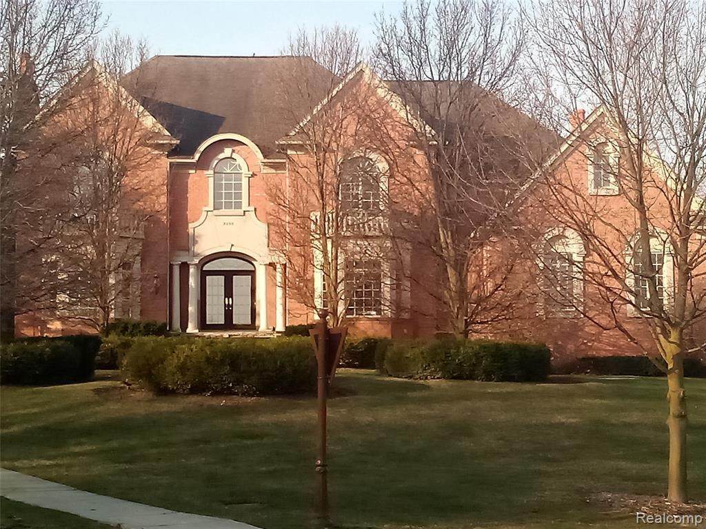 3159 Saint James Crt - Photo 1