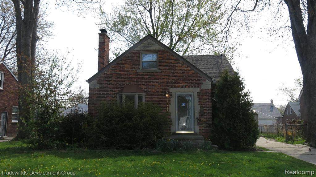 20484 Elkhart St - Photo 1