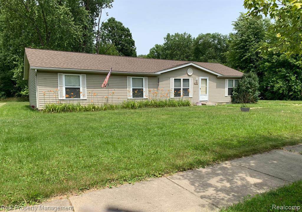 28332 Powers St - Photo 1