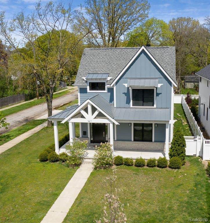 1611 Villa Rd - Photo 1