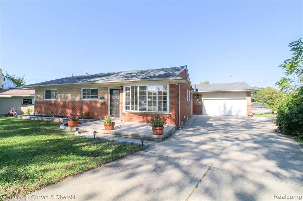 7118 Plainfield St - Photo 1