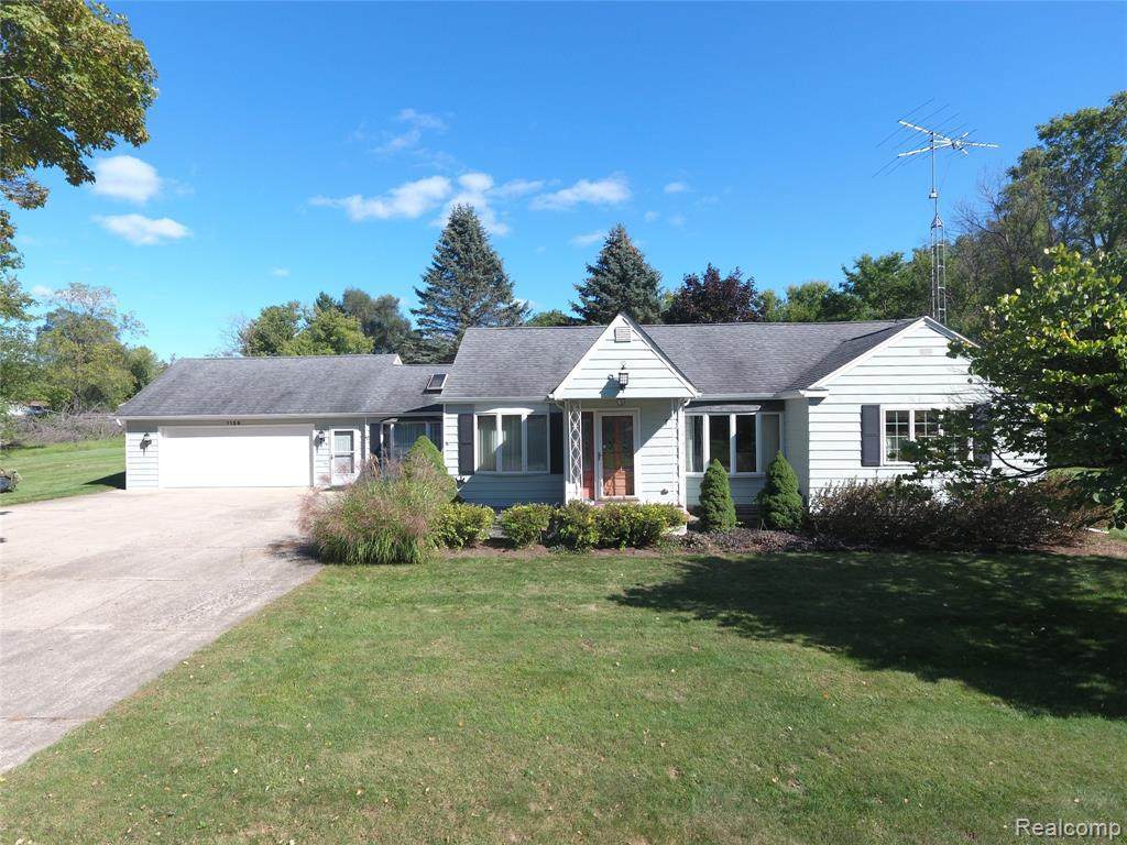 1129 Adams Rd - Photo 1
