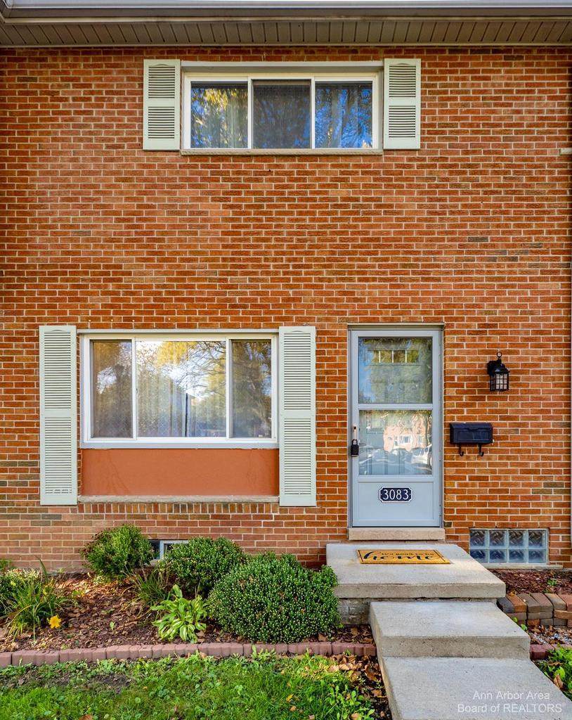 3083 Wolverine Dr - Photo 1