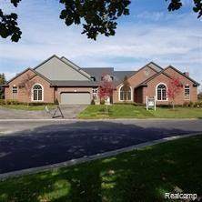 2416 Barberry - Photo 1