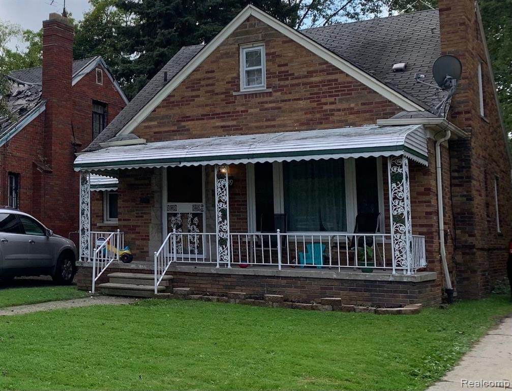 18639 Fairport - Photo 1