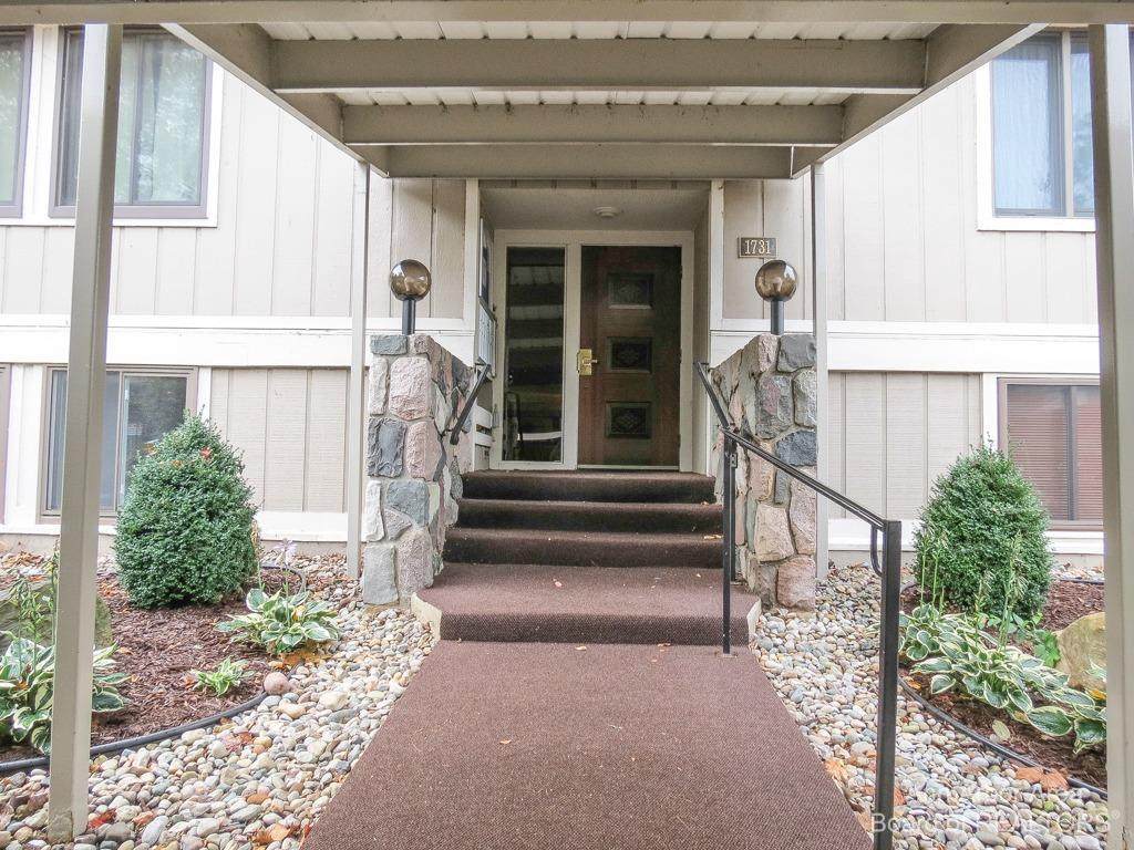 1731 Cliffs Landing #5 - Photo 1
